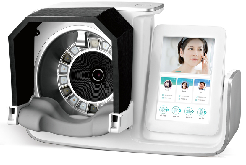 Clairderm skin analyser machine